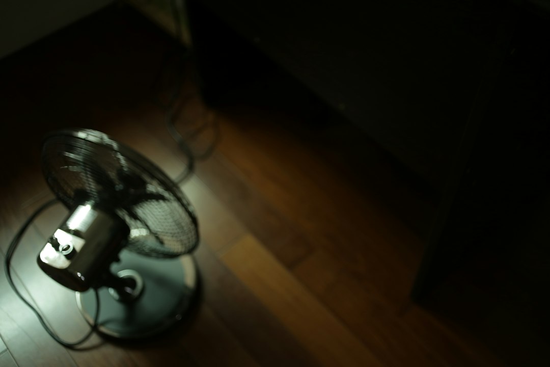 广州家庭装修吸顶灯与筒灯搭配方案：色温与照度参数选择指南正文配图 2